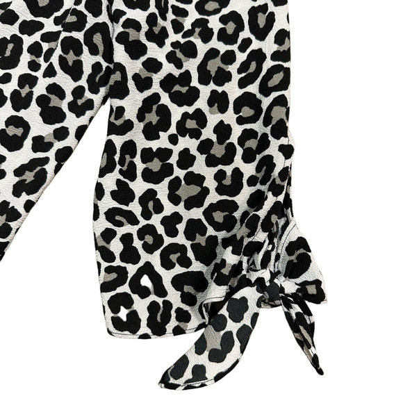 Michael Kors Leopard Print Blouse SIZE XLarge - Picture 7 of 7